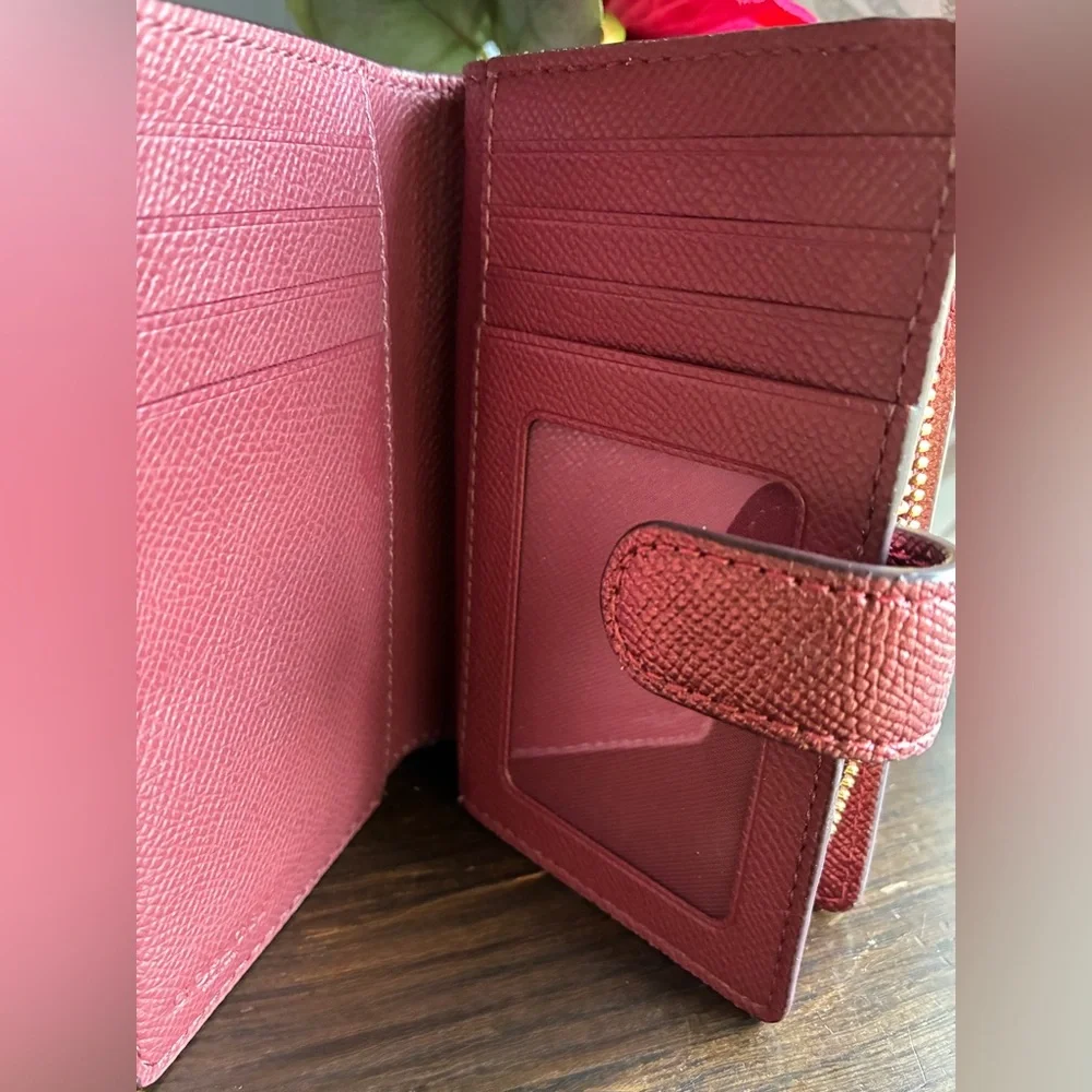 COACH Metallic Rose Pink Textured Leather Wallet with Gold Logo
